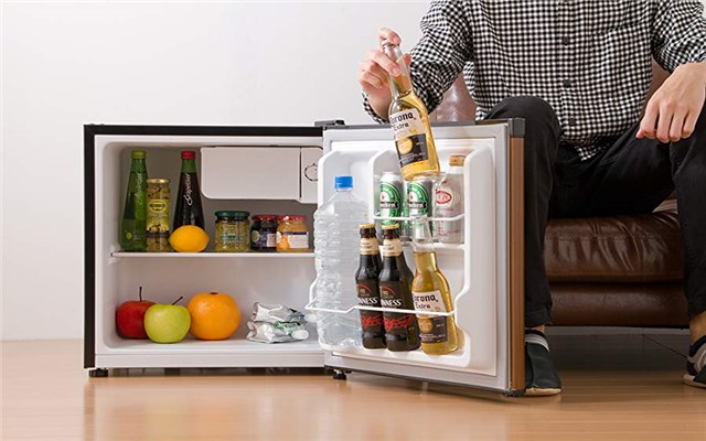 おしゃれでおすすめの小型冷蔵庫人気ランキング！【寝室にも】 モノナビ – おすすめの家具・家電のランキング