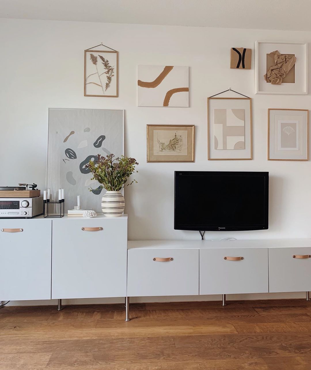 IKEAのベストー（BESTA）おすすめ人気ランキング！【テレビ台や壁面収納に】 モノナビ – おすすめの家具・家電のランキング