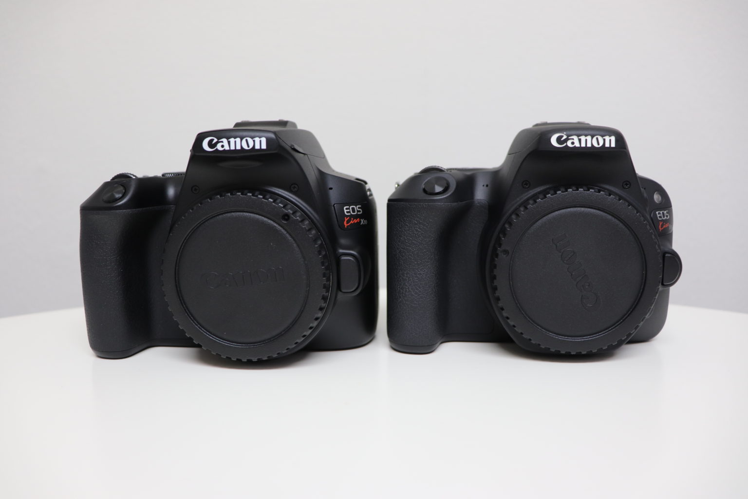 Canon - 【数回使用✨箱なし】Canon デジタル一眼レフカメラ EOS Kiss
