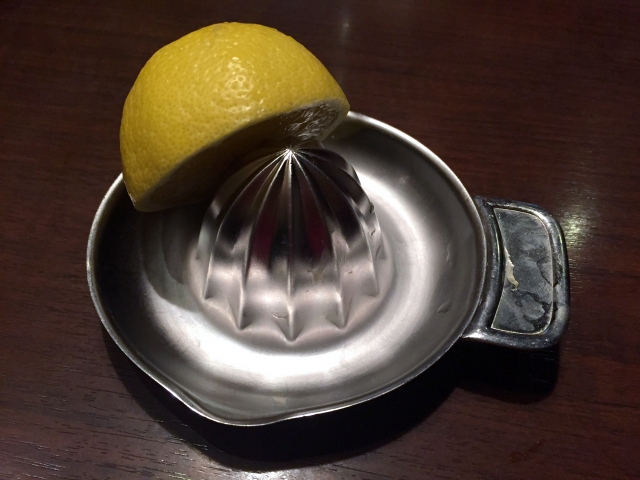 おすすめのレモン絞り器人気比較ランキング！【電動も】 モノナビ 