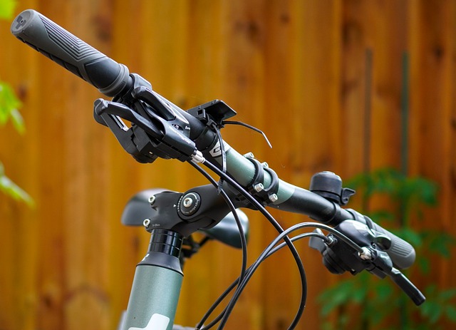 自転車 ハンドル グリップ エルゴ こぶ付き クロス マウンテン バイク
